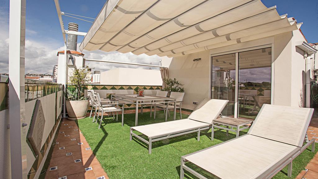Beach Penthouse Сіджас Екстер'єр фото